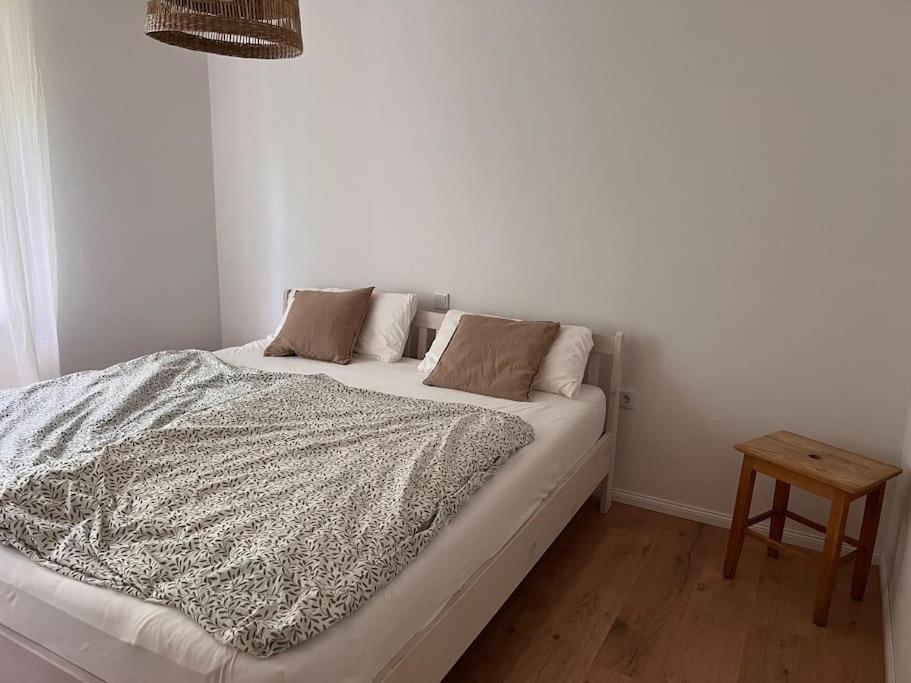 Wunderschoene Wohnung In Perfekter Lage Hilpoltstein Bagian luar foto
